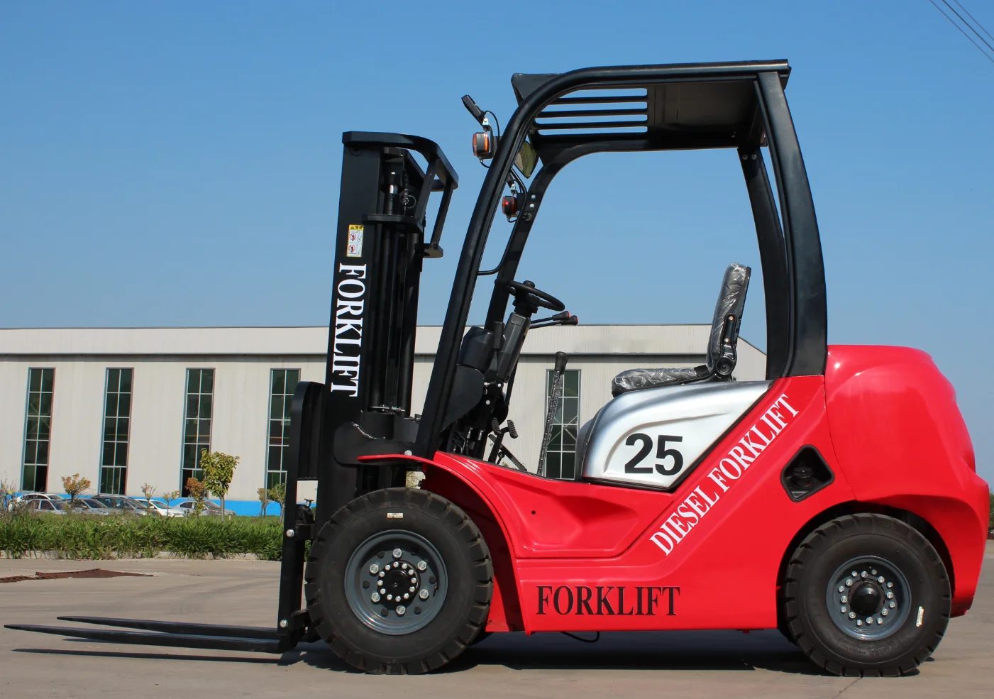 Carretilla elevadora diésel de 2 toneladas, carretilla elevadora de GLP, carretilla elevadora eléctrica, transpaleta, apilador, camión de alcance