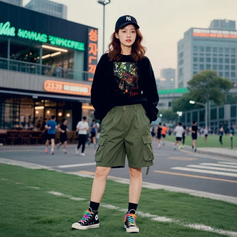 Chun Yu Yin Jia 2025 Chic Early Autumn Ladies' round Neck Pullover Sweatshirt Leopard Print European Style Top New Arrival