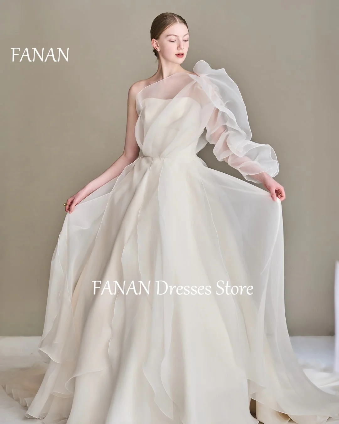 

FANAN Korea Ivory Organza Wedding Dresses Long Sleeves 웨딩드레스 One-Shoulder Simple Backless Custom Made Bride Gowns Plus Size