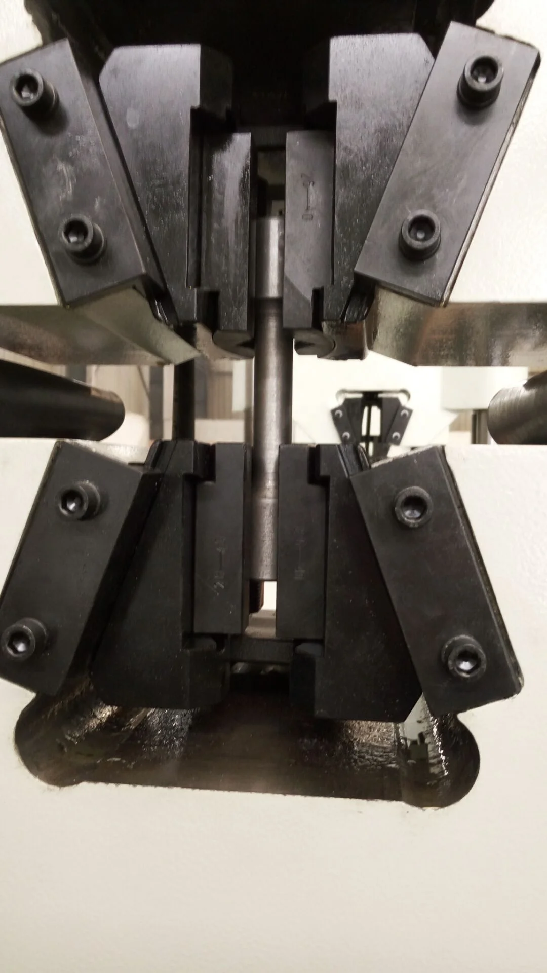 Electronic Extensometer/Tensile test Extensometer