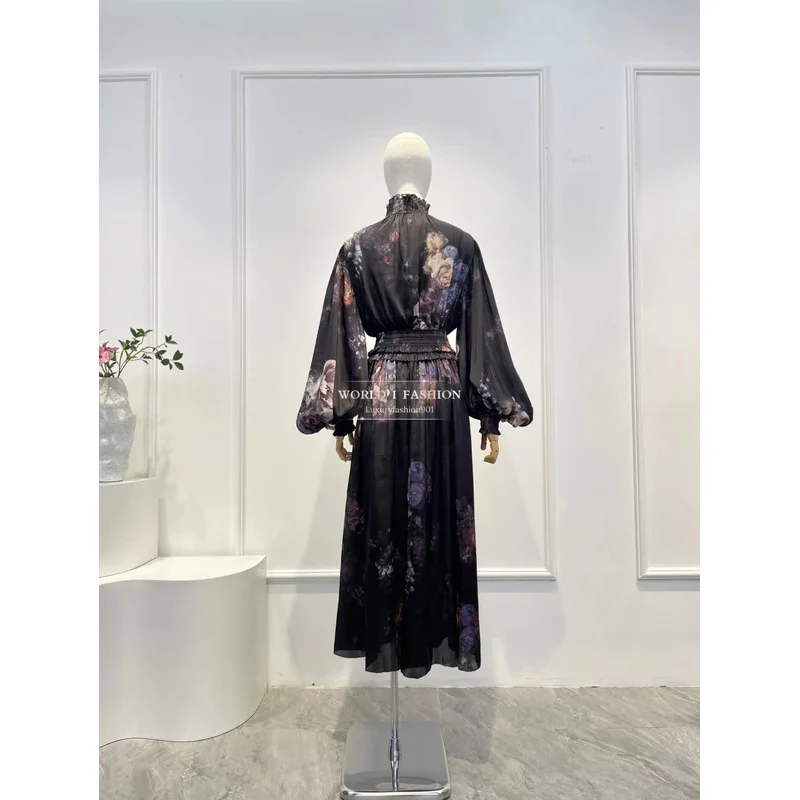 بلوزة بأكمام طويلة وطبعة زهور سوداء على الموضة الجديدة لعام 2026 ومجموعة تنورة ميدي #4