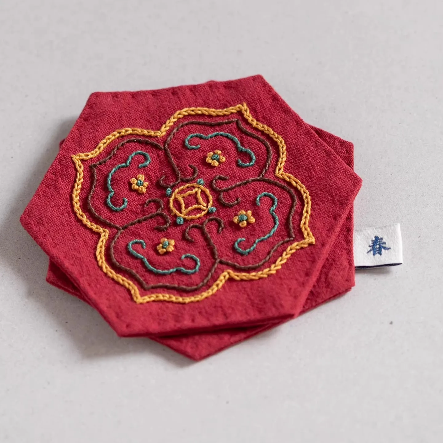 Hand-Embroidered Chinese Coaster Set - 4PCs DIY Embroidery Kit with Lucky Patterns , Linen Cotton Blend