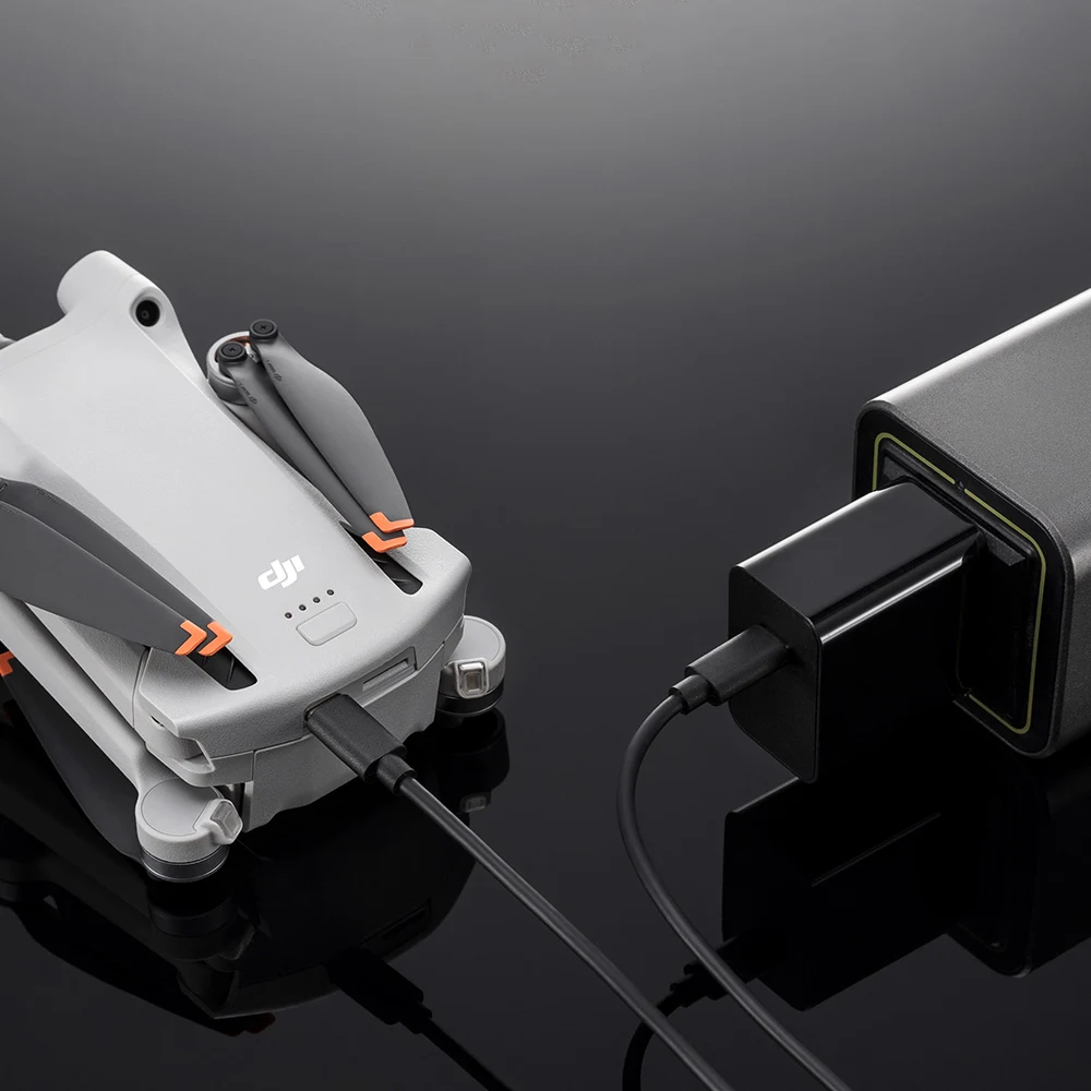 Зарядное устройство DJI 30 Вт USB-C для DJI Mini 3 Pro DJI Mini 2 Mini SE обеспечивает 30 Вт быструю зарядку аккумулятора Mini 3 Pro всего за 64 минуты