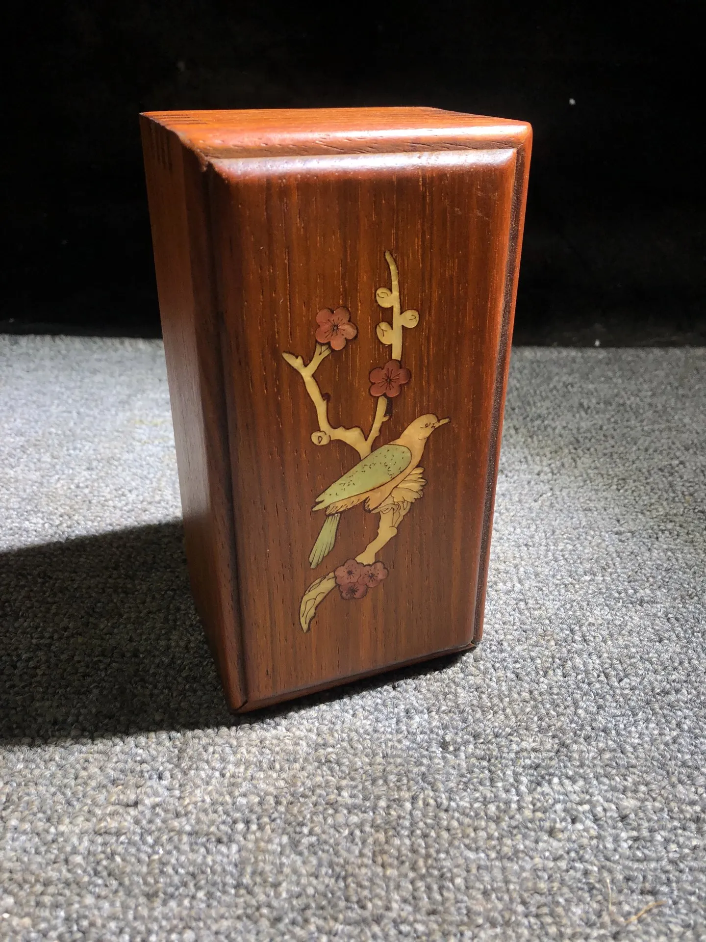 Chinese rosewood inlay exquisite happy eyebrows push pull box jewelry box decoration