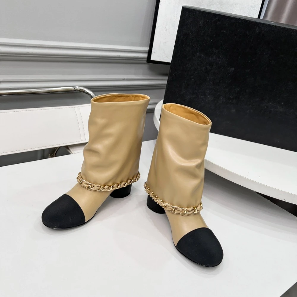 

Эксклюзивная осенне-зимняя удобная одинарная обувь, сапоги средней высоты, женская обувь высокого класса с металлической цепочкой и украшением