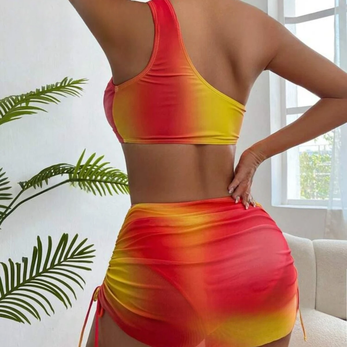 Nuovo stile Tie Dye Split Set bikini sexy in tre pezzi con una spalla, un venditore caldo nella collezione di costumi da bagno costume da bagno da donna