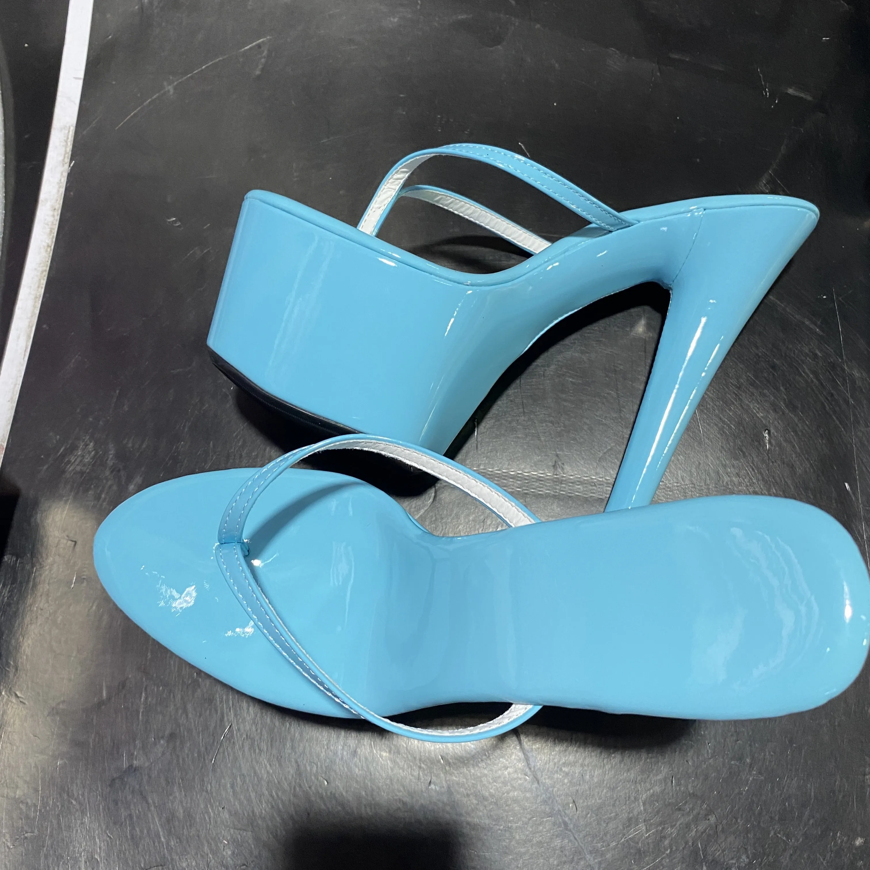 

Sky blue 8 inch fashion princess sandals, sexy model stage flip-flops, 20cm summer runway color can be customized dance shoes