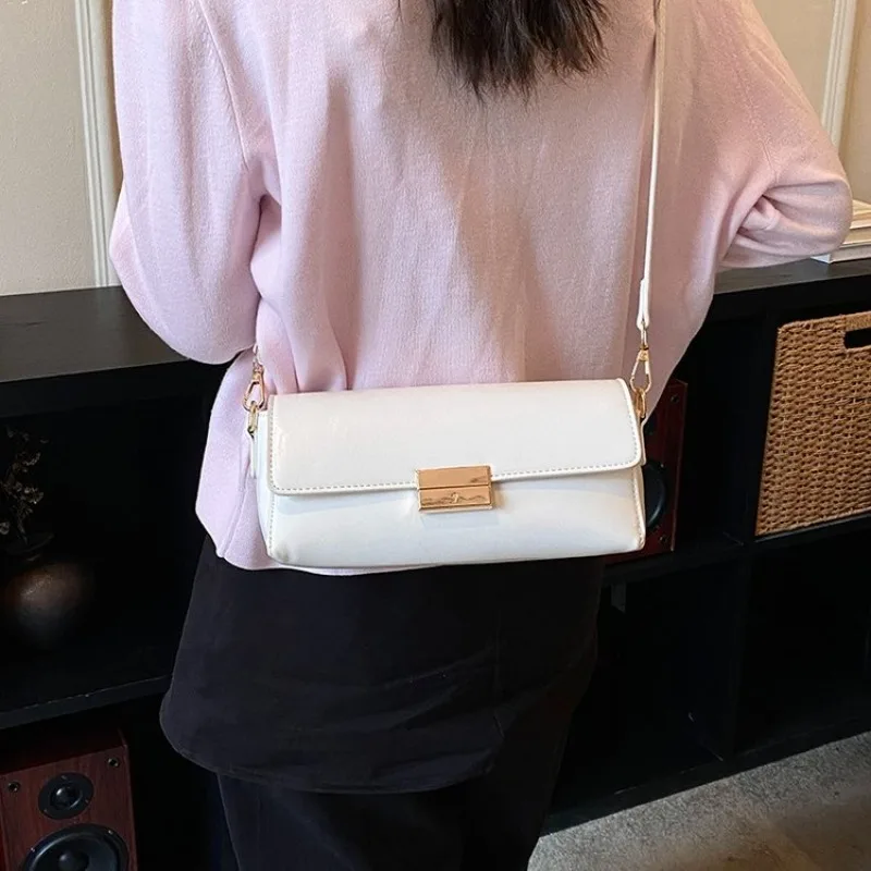 Trendsetter Fashion Leather Hand Bag Premium Paris Trendy Vintage Casual Tote Bag Elegant Crossbody Messenger Bag Ladies Daily