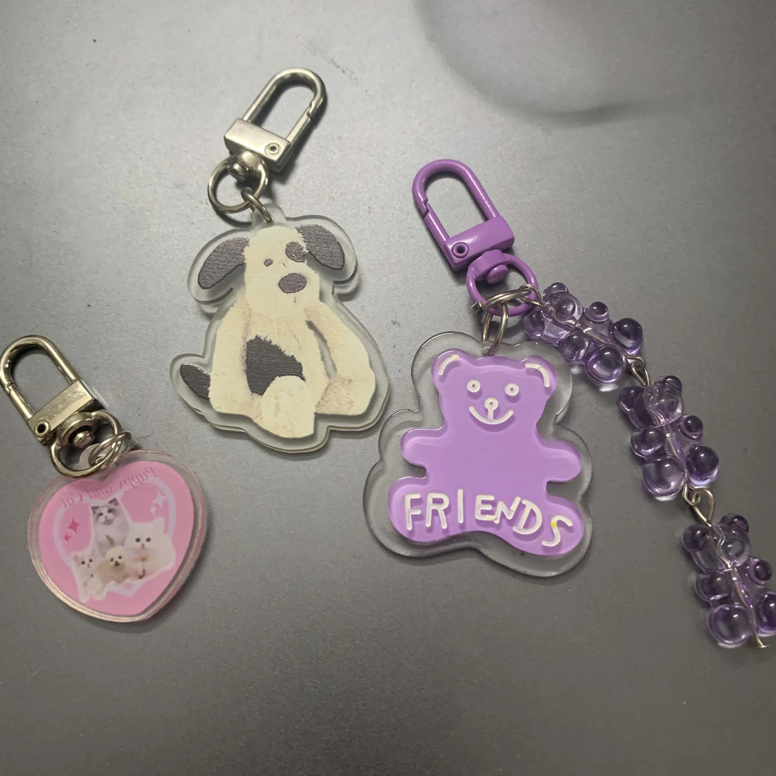 

Брелок-подвеска с мультяшной собакой для iphone samsung airpods, чехол для наушников, аксессуар, милый телефон, красочный анти-потерянный автомобильный брелок для ключей