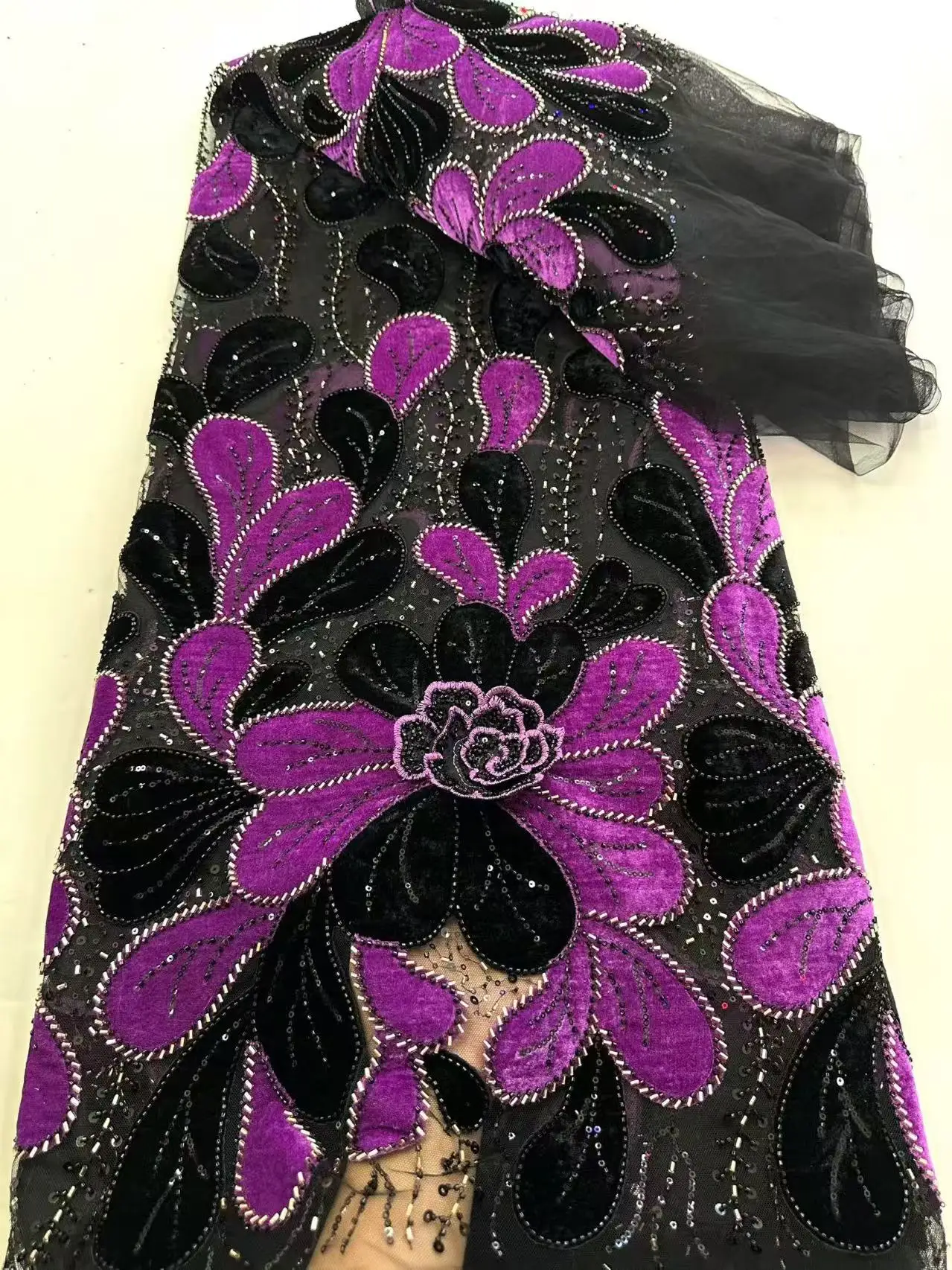 Latest African Velvet Lace Fabric Nigerian and French Tulle Lace High Quality Embroidery Beads for Wedding Dress Sewinge'lü