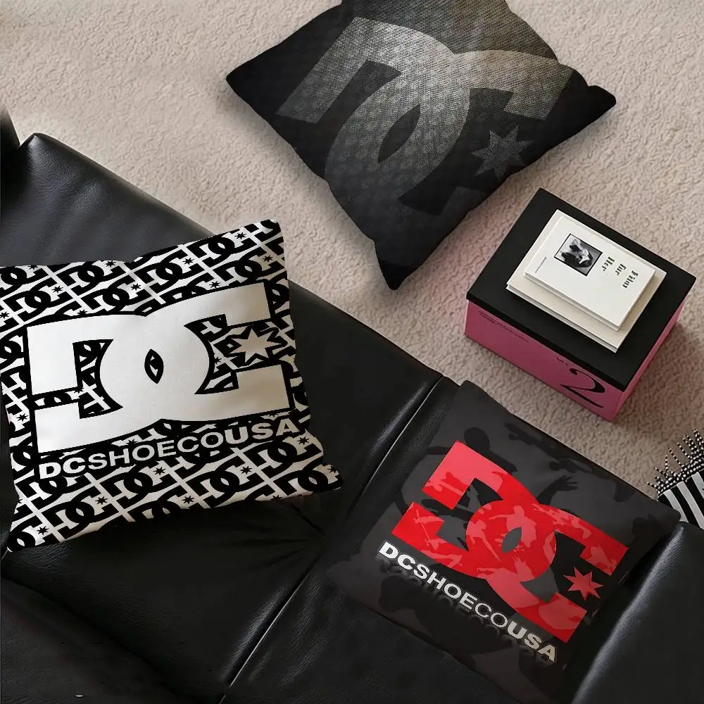 D-DCSHOECOUSAS logo Cushion Cover Car Throw Pillow Case For Sofa Car Christmas Gift 40x40cm 45x45cm