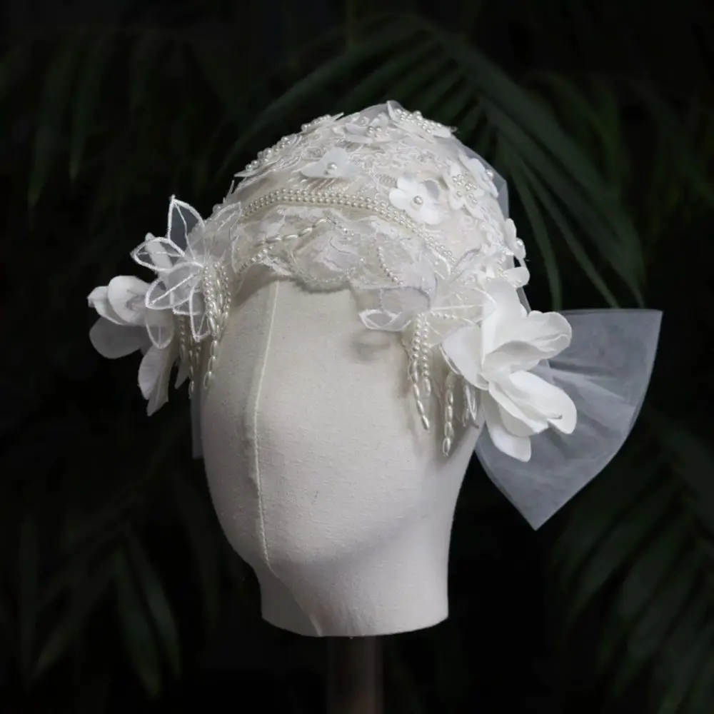 Topi pengantin bunga renda Retro hiasan kepala pengantin Tulle putih manik-manik mutiara hiasan kepala pernikahan mewah perhiasan rambut