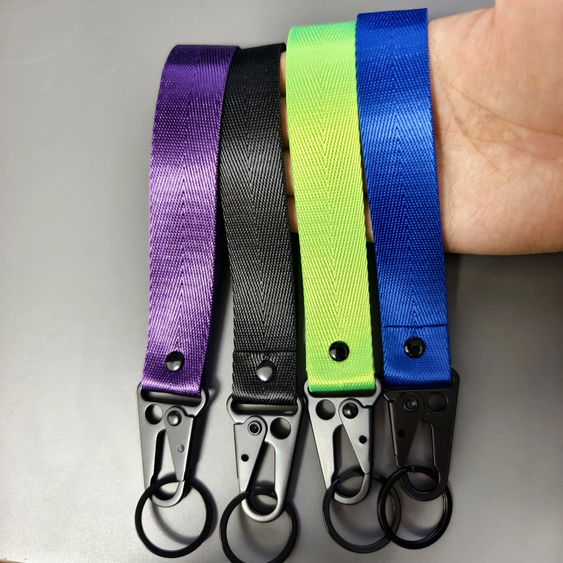 New Arrival JDM Style Fashion Solid Color Keychain Lanyard Business Gift Key Chain for JDM Car Motorcycle Keychain Key Ring