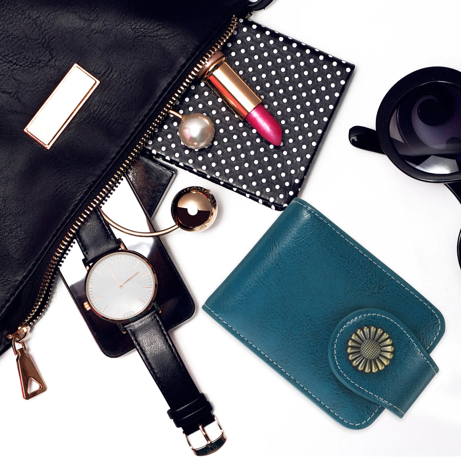 

1Pcs Colored Lipstick Organizer Case Premium Makeup Pounch with Built in Mirror for Important Occasions