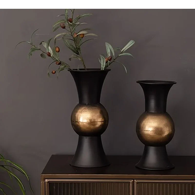 Vintage Metal Iron Vase Living Room Desktop Geometric Flower Implement Arrangement Home Decorative