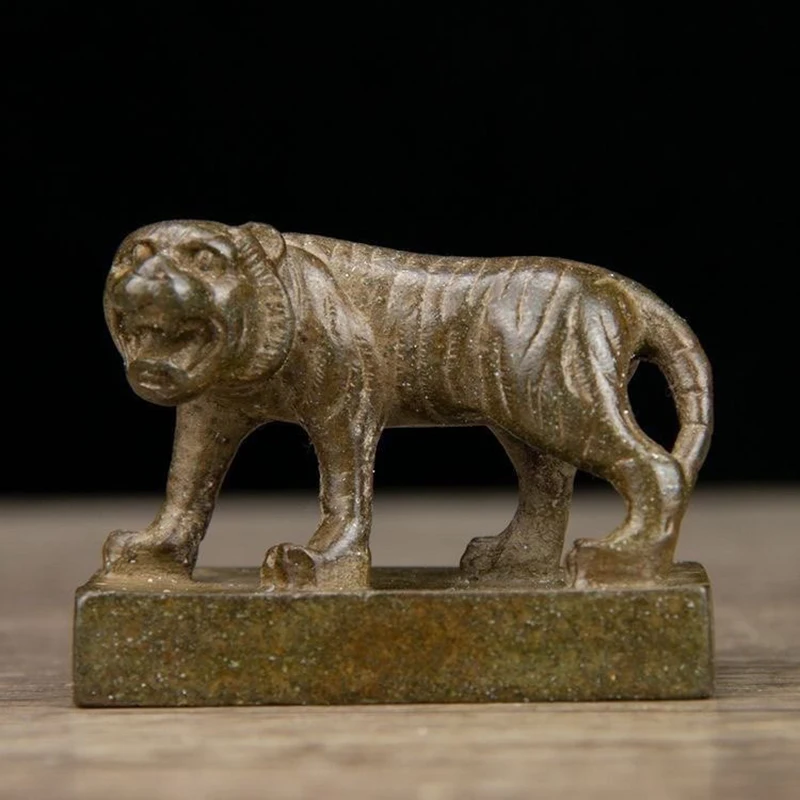 Antique Collection Purple Copper Archaized Tiger Seal Chinese Zodiac Tiger Stamp Brass Craft Desktop Decor Ornament