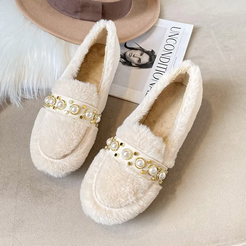 

Size 34-43 Womens Fur Flat Shoes 2024 European American Winter Warm Metal Decoration Round Toe Shallow Mouth Ladies Casual Shoes