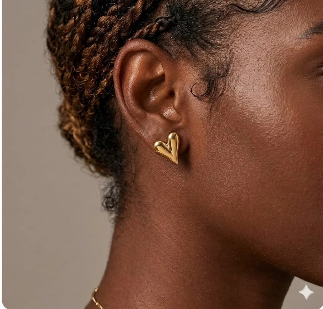 St-Delan Golden Heart Earrings Set Stainless Steel Stud Piercing Earrings Hip Hop Minimalist Style for Women's Jewelry