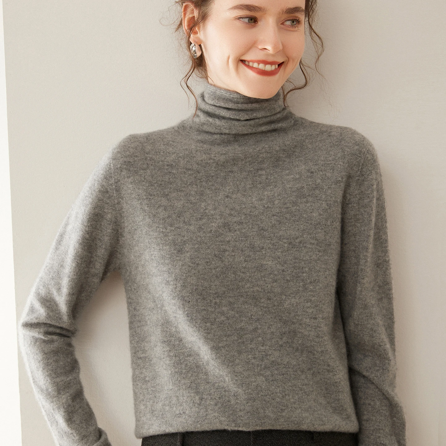 

Новый женский пуловер из 100% кашемира с капюшоном и длинными рукавами, удобный теплый базовый слой, осенне-зимний повседневный модный вязаный топ