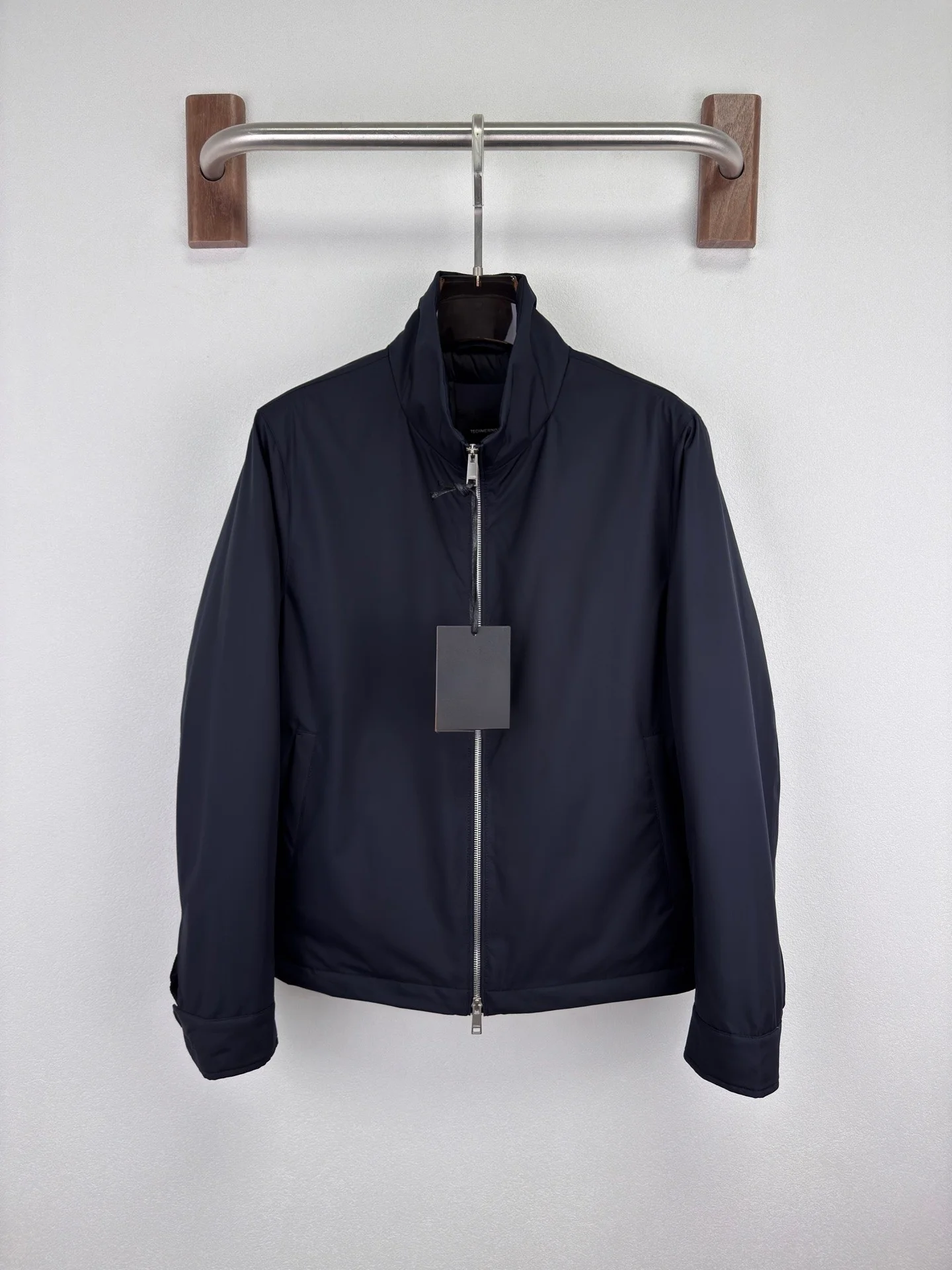 イタリアン Sle メンズ カジュアル ダウン ジャケット 軽量 スタンドカラー レタープリント 秋冬 ファッション アウター ユース デイリーウェア