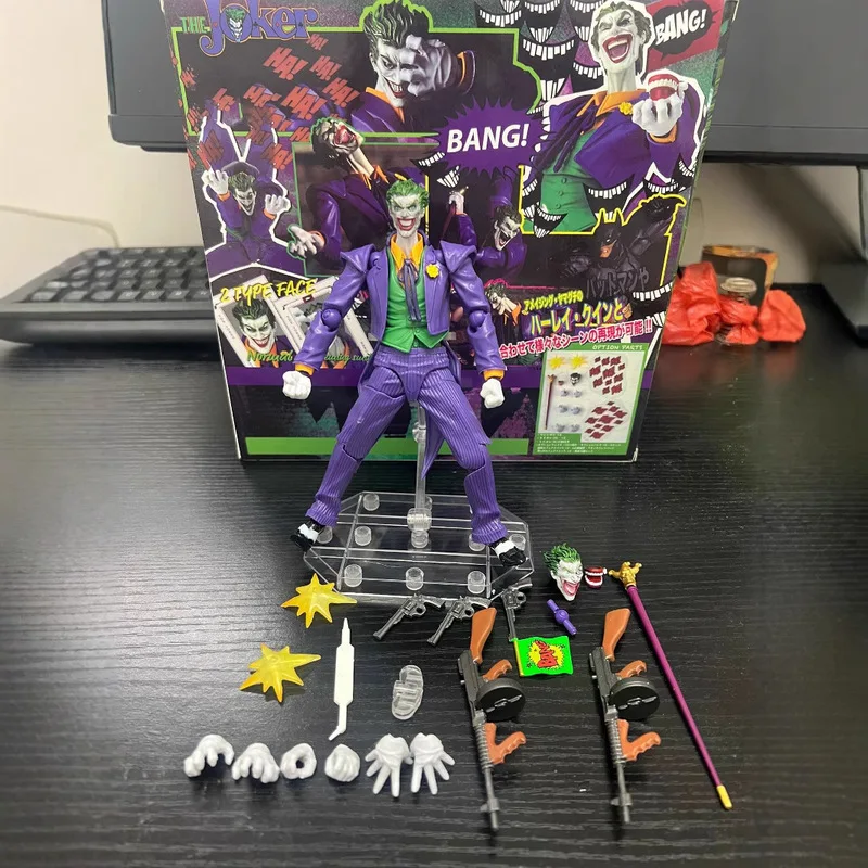 

New Ocean Hall Cartoon Character Clown Ver.1.5 X Squad Yamaguchi Clown Movable Model Toy Boxed Ornaments Hand-Made Gifts