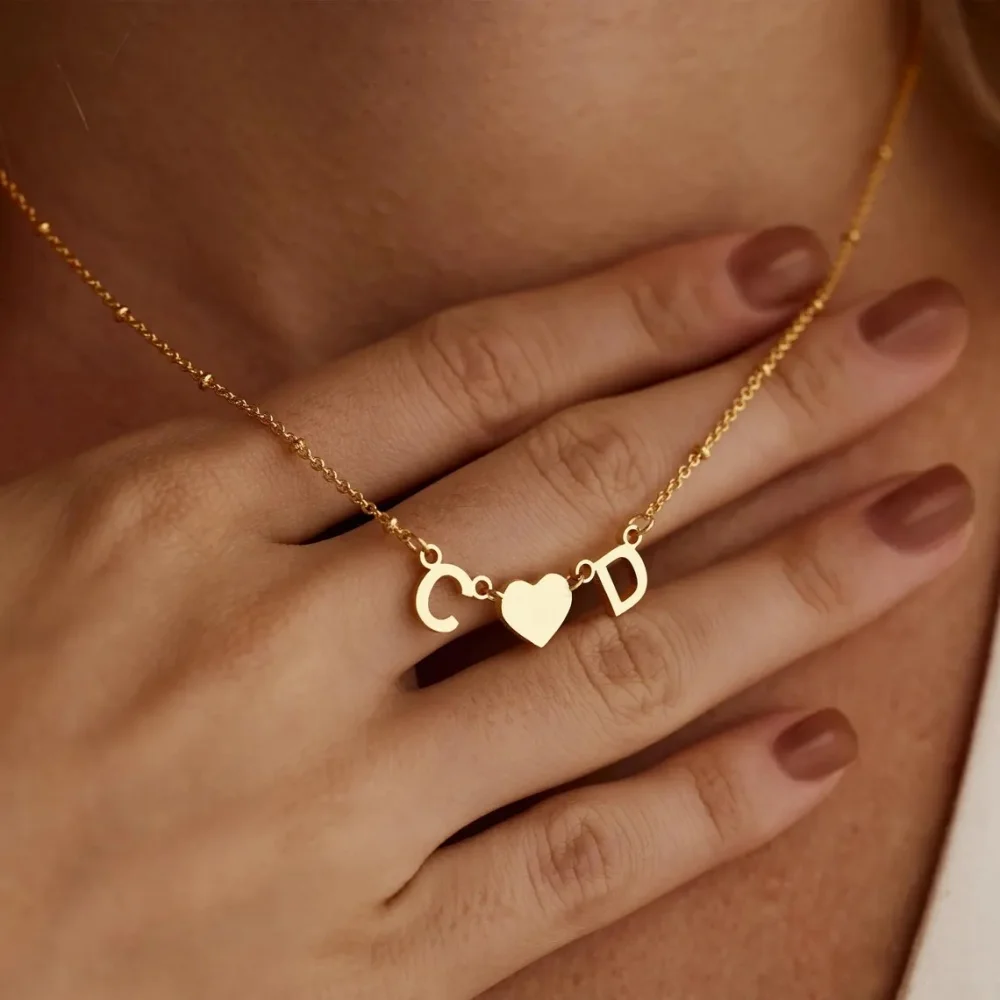 

Цепочка из бисера на заказ, ожерелье с буквами для пары, женские подарки для девочек, ожерелье из нержавеющей стали золотого цвета с инициалами в виде сердца, кулон, ожерелье, ювелирные изделия