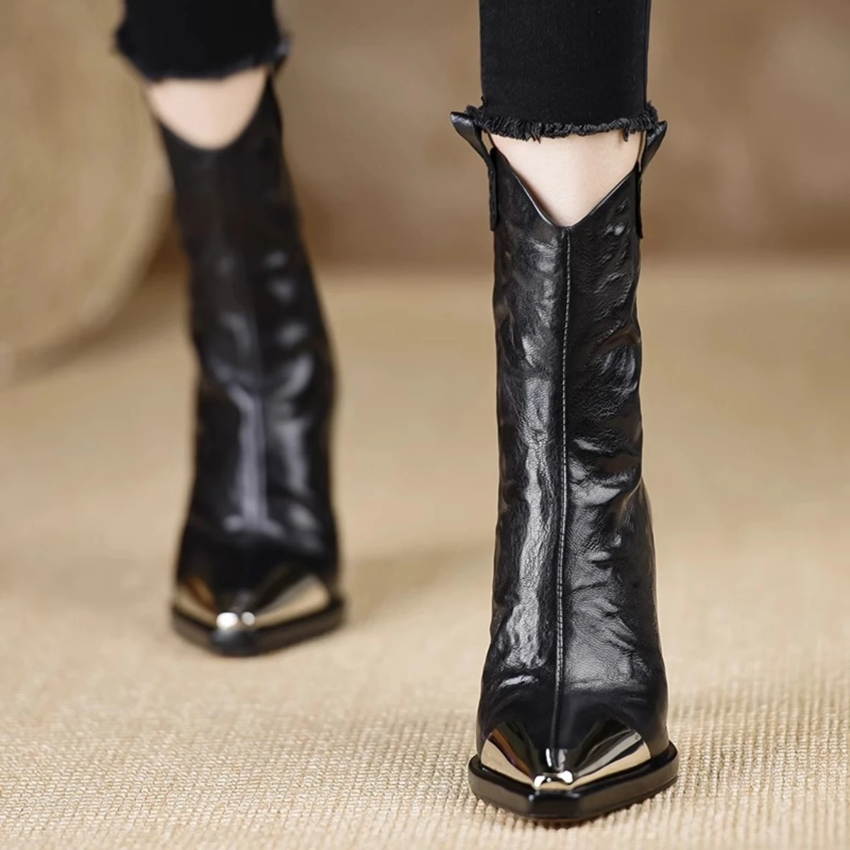 Pointed Toe High-rise Inner Bootleg Short Boots Women's Mid-length Boots