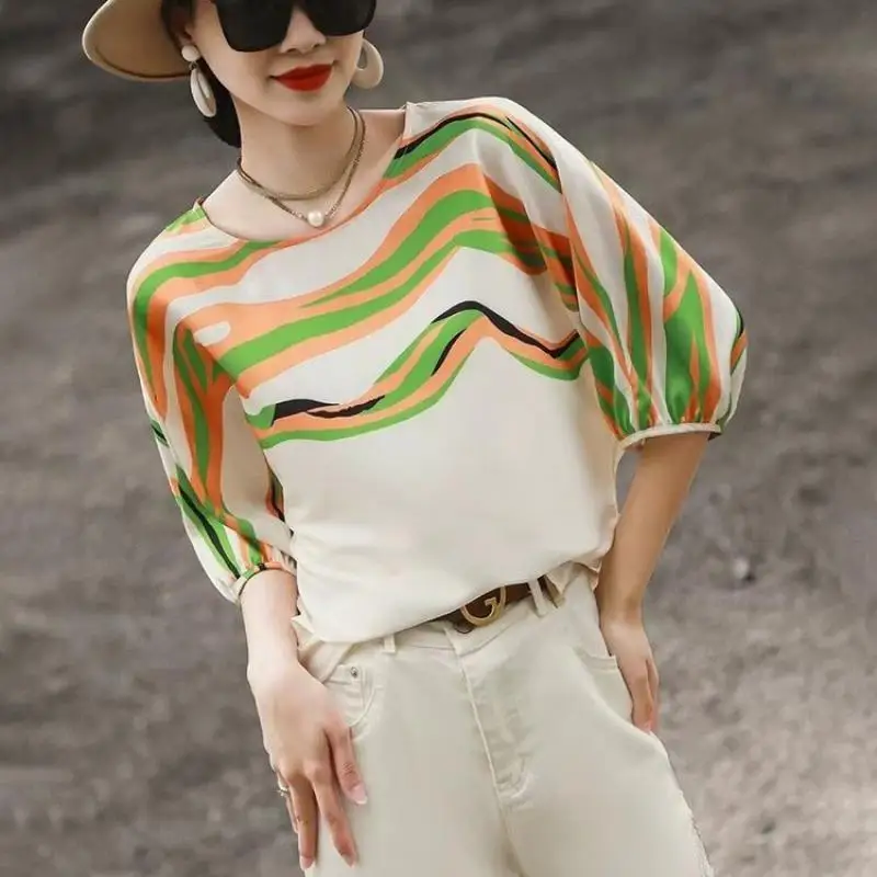 New Summer Retro Western Hong Kong Style Casual Loose Oversize Fashion Round Neck stripe Short Sleeve Chiffon Shirt