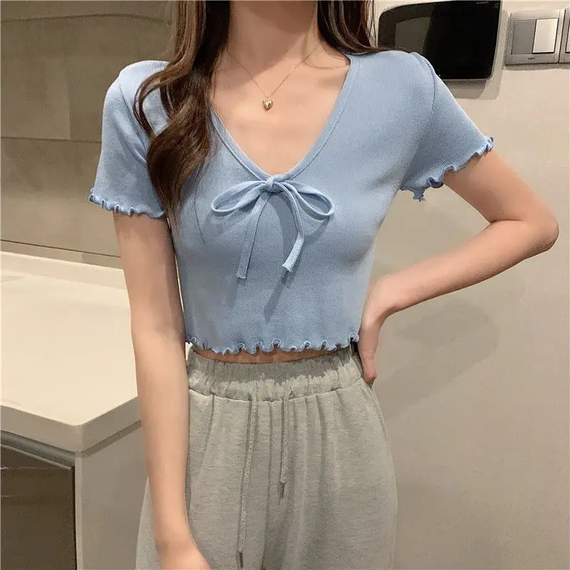 

Open Navel Knitted for Women in the Summer of 2025 New Western-style Bow Age Reducing Shirt, Spicy Girl Short Sleeved Top