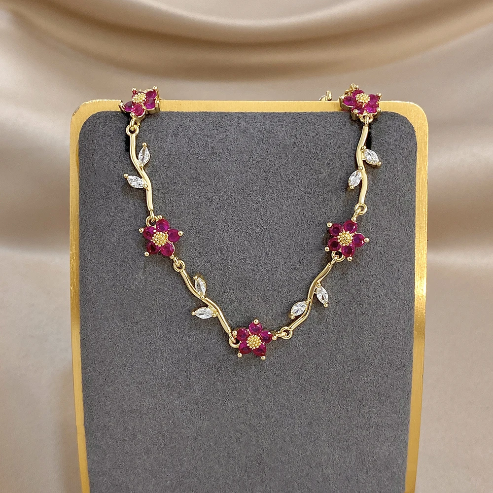 Greatera Five Red Pink Little Flowers Rhinestone Leaves Shape Bracelet Temperament Light Luxury Copper Plated Gold Women Bangle