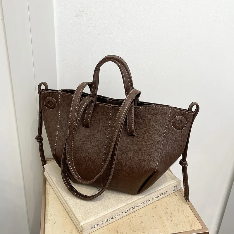 حقيبة حمل جديدة ذات سعة كبيرة لعام 2025 للنساء، محفظة كتف متعددة الاتجاهات من الجلد الطبيعي، حقيبة عمل أنيقة عتيقة #1