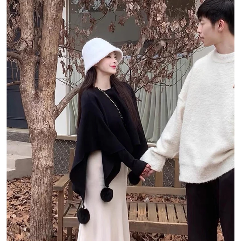 Mode irrégulière boules de fourrure de lapin couvrant fil tricot Cape manteau manches chauve-souris Cardigan Poncho femmes automne hiver Cape