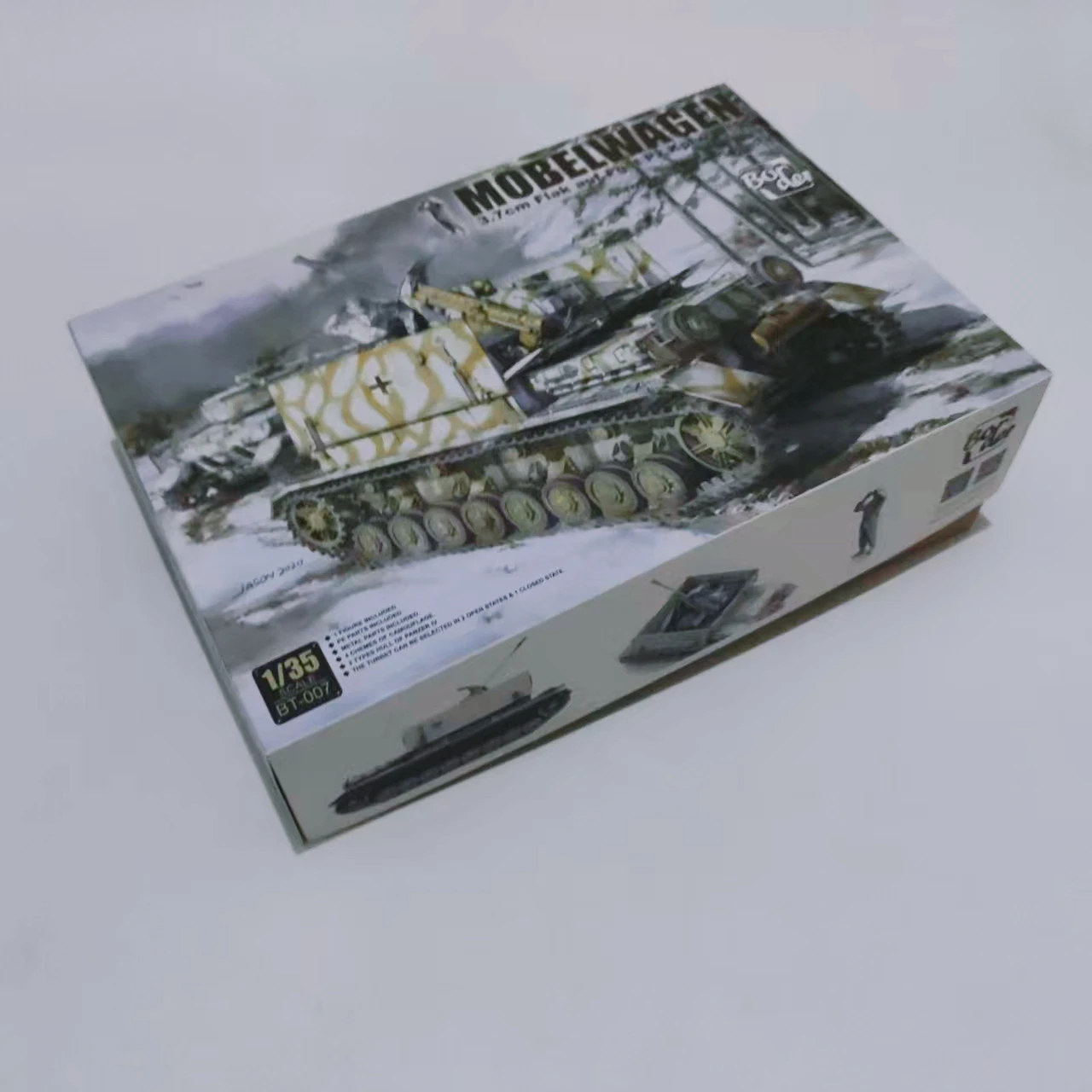 BT-007 Border 1/35  MOBELWAGEN 3.7cm Flak auf Fgst Pz.Kpfw lv(sf) Assembly Model kit