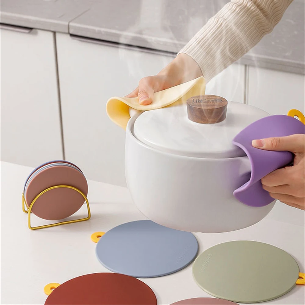 Silicone Pad Soft Mist Powder Anti-scalding On Both Sides Adsorption Anti-slip Waterproof And Easy To Wash Flexible Silicone