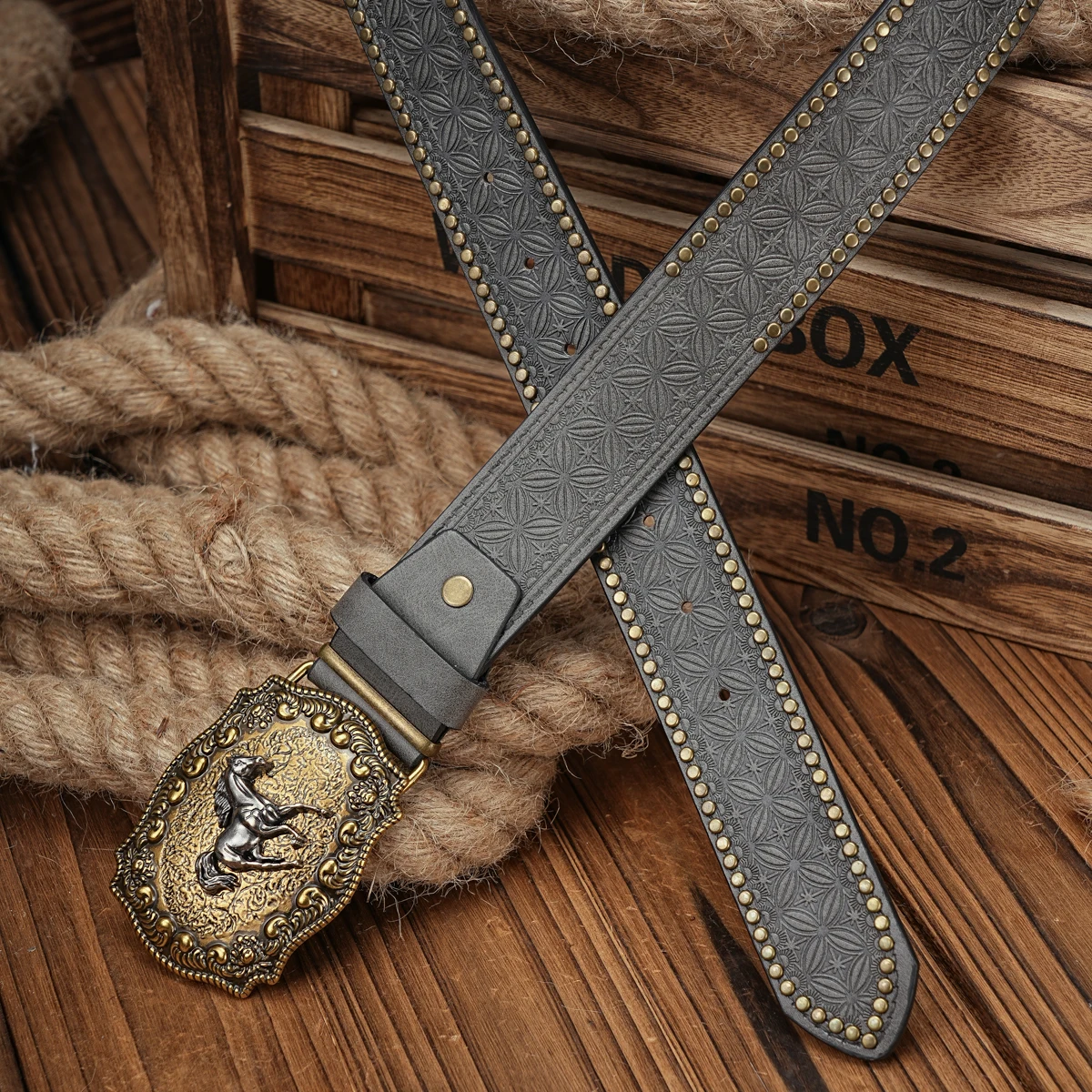 Ein lässiger Retro-Gürtel im Western-Stil für Herren und Damen! PU-Ledergürtel mit Metallschnalle, geeignet für den täglichen Arbeitsgebrauch – Detail 8