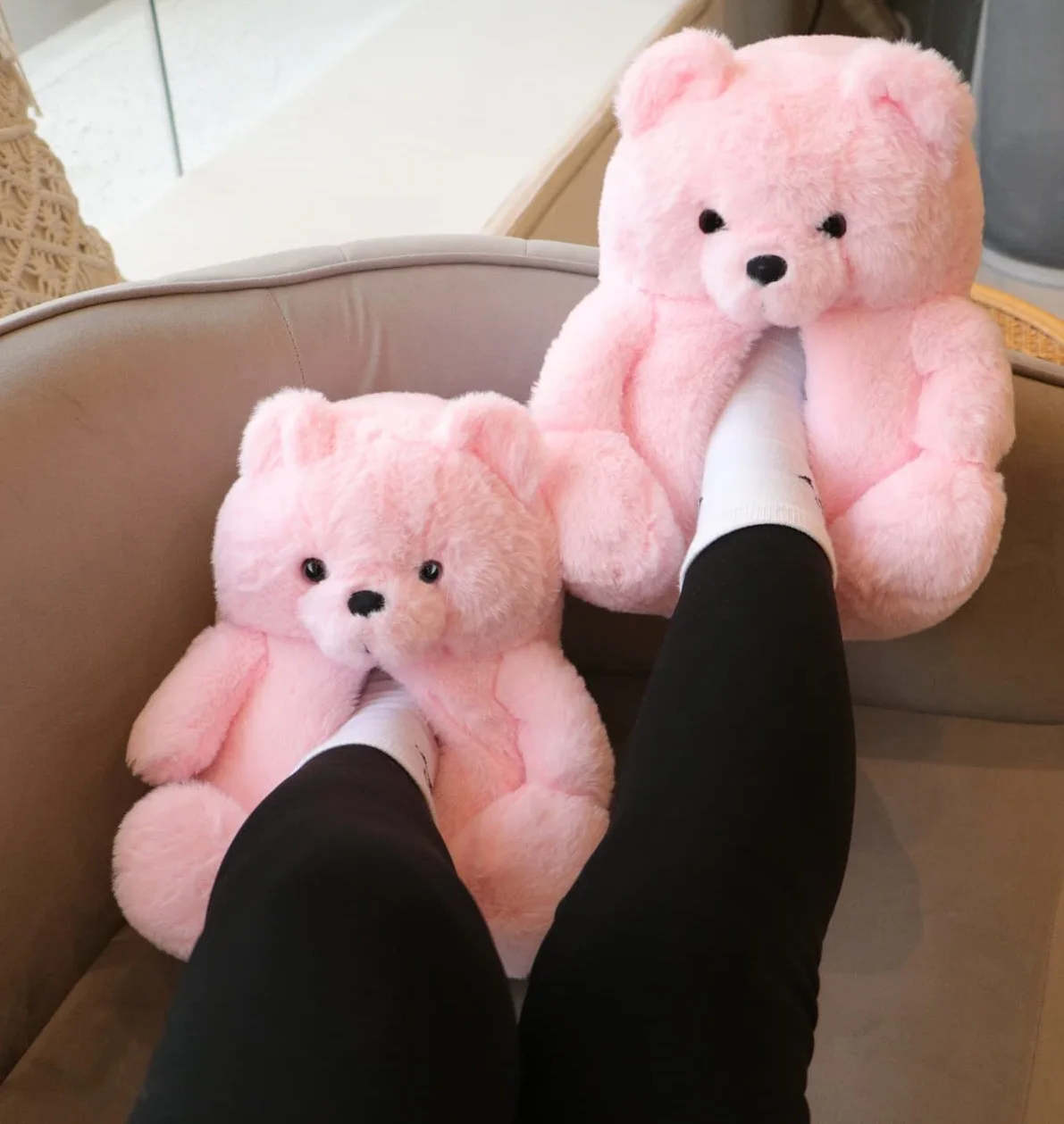 Women\'s Plush Bear Slippers Home Indoor Soft Anti-Slip Cute Winter Warm Floor Shoes Fluffy Slippers Cartoon Animal Fur Loafer