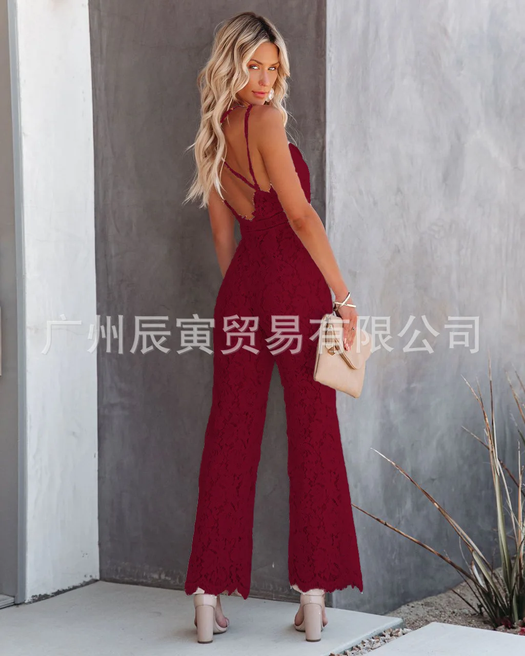 Europa und Amerika Sommer Neue Sexy Temperament Spitze Strampler, Casual V-ausschnitt Neckholder Hohe Taille Slim-fit Gefüttert mit Strampler Frauen