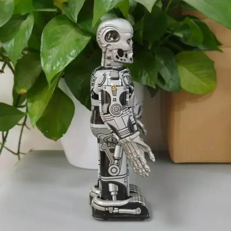 Room Decoration Clockwork Toy Skeleton Robot Classic Metal Tin Walking Robot Clockwork Toy Desktop Ornament Children's Gift
