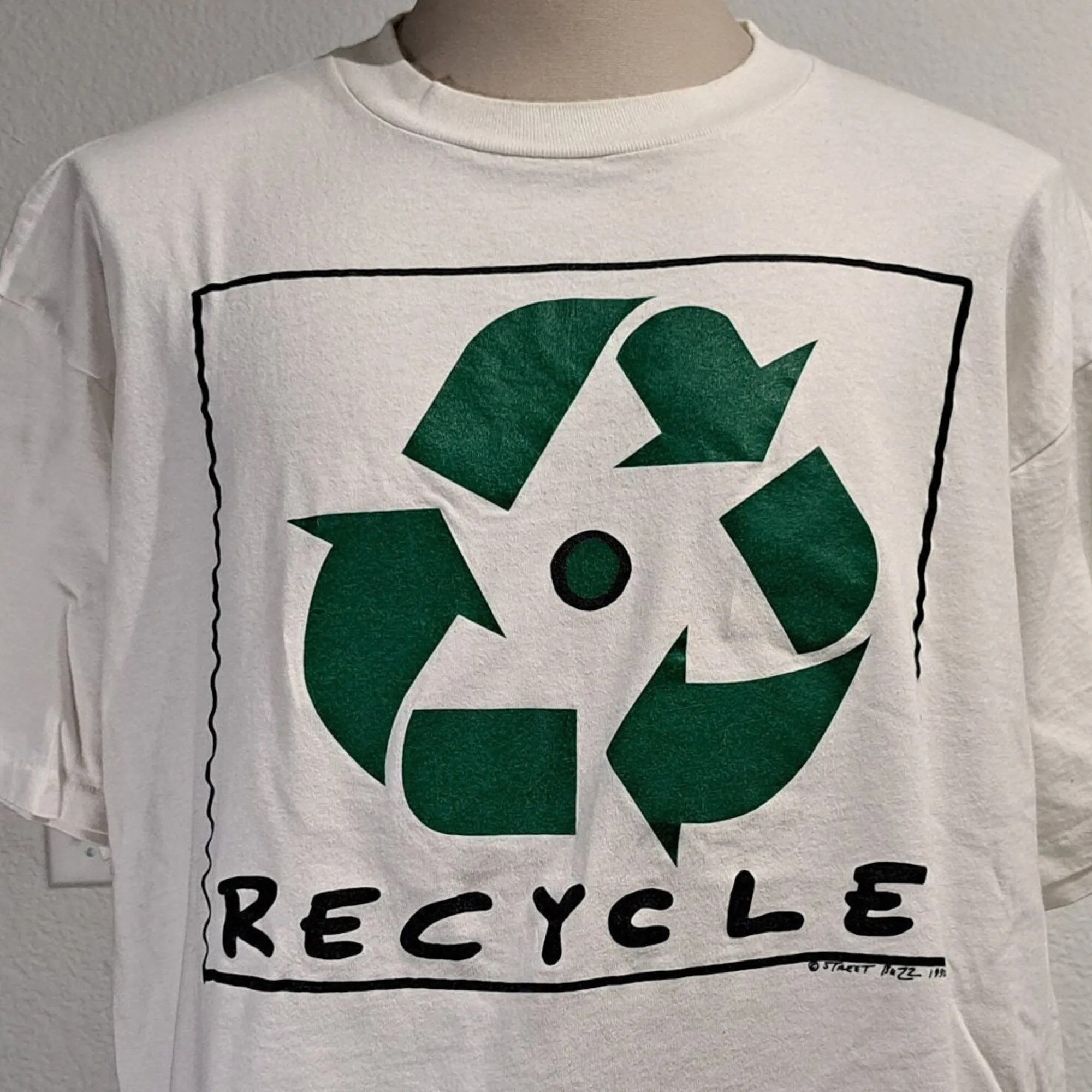 Vintage 90s Recycle white Tshirt size 2XL