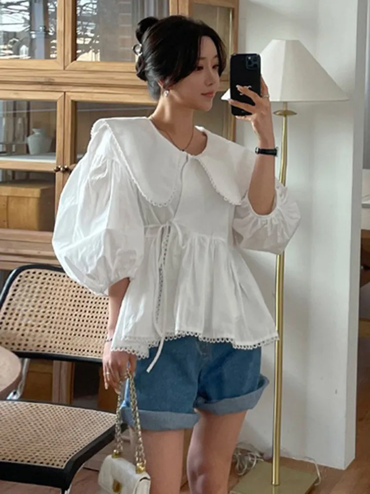 Korean Fashion Solid Loose White/Black Cotton Shirt for Women Sweet Doll collar Puff Sleeve Lace Tim Lace-up Blouse Tops