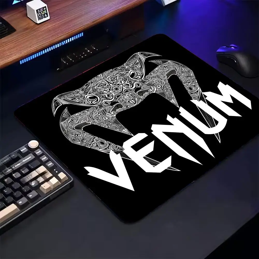 Boxing V-VenumeS Mouse Pad Cartoon rubber Small mouse pad desktop computer office keyboard e-sports ROGs game