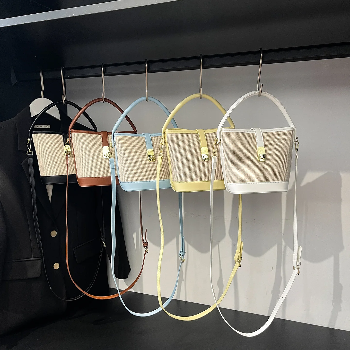 

2025 Women‘s Fashion Tote Bag, Genuine Leather Multi-way Shoulder Crossbody Bucket Bag, Vintage Chic Large Capacity Purse