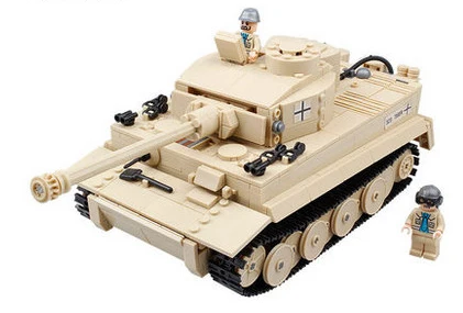 

82011 995 шт. Ww2 военный танк немецкий король тигр танк армейское оружие мальчик строительные блоки 2 куклы игрушечный кирпич