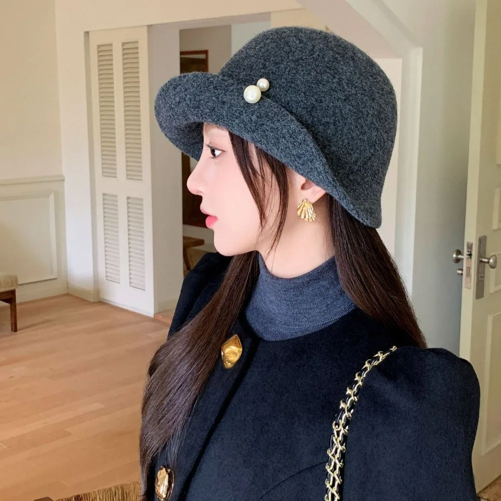 Retro Wool Blend Fedoras Hat Pearl French Style Hepburn Style Topper Hat Pure Color Curled Brim Wool Fisherman Hat Outdoor