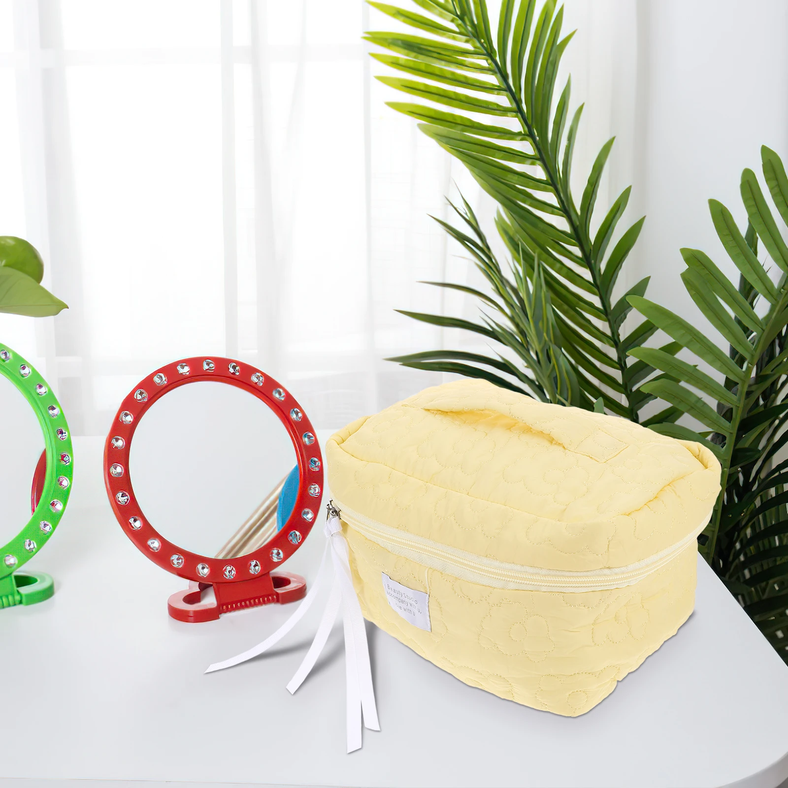 

Large Capacity Toiletry Bag for Women Fashionable Makeup Organizer for Travel Portable Storage Bag Makeup Organizer