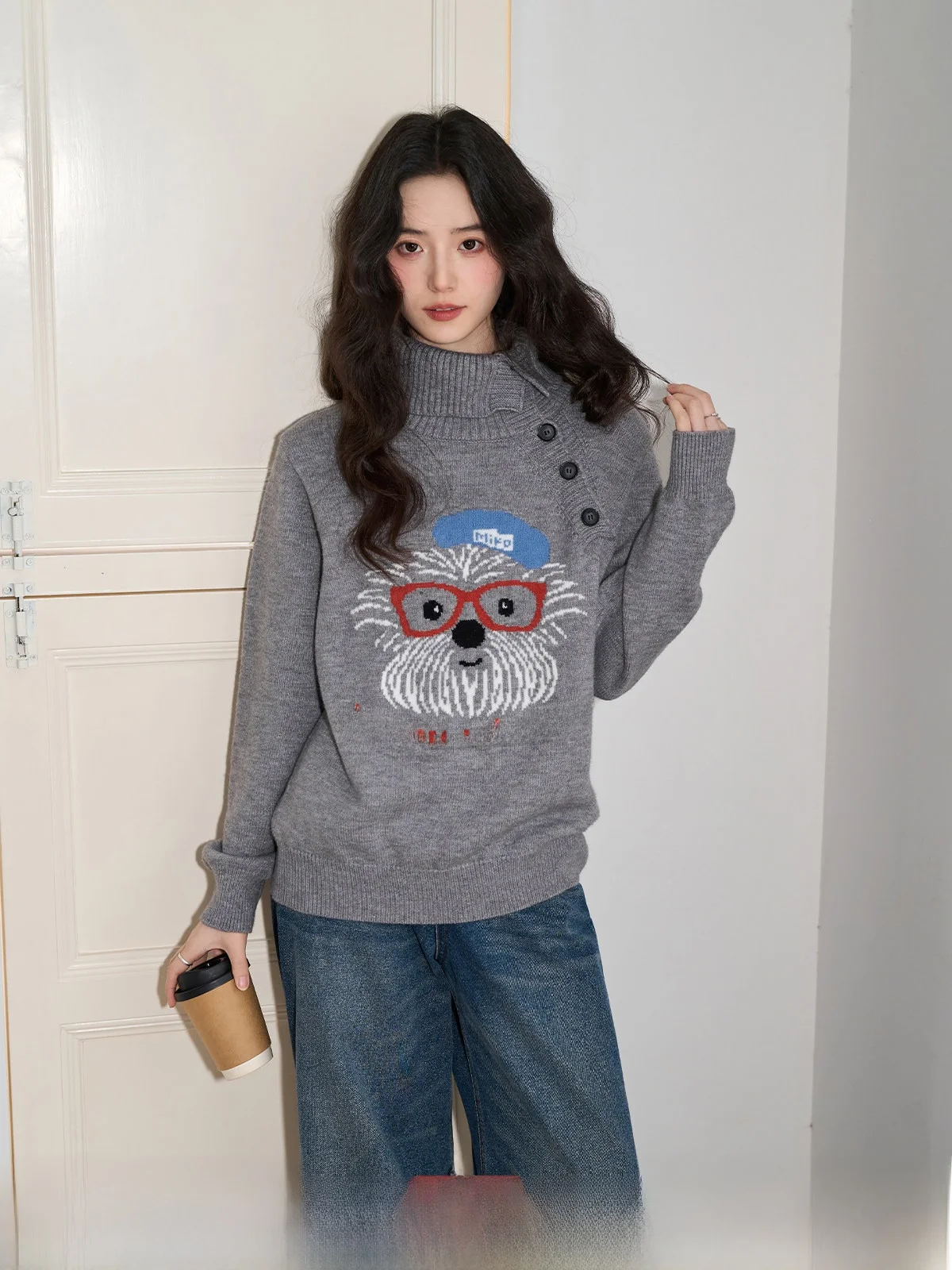 

Новый женский вязаный свитер свободного кроя с длинными рукавами и принтом собаки, с круглым вырезом, для зимы, в стиле lazy fashion, как базовый слой