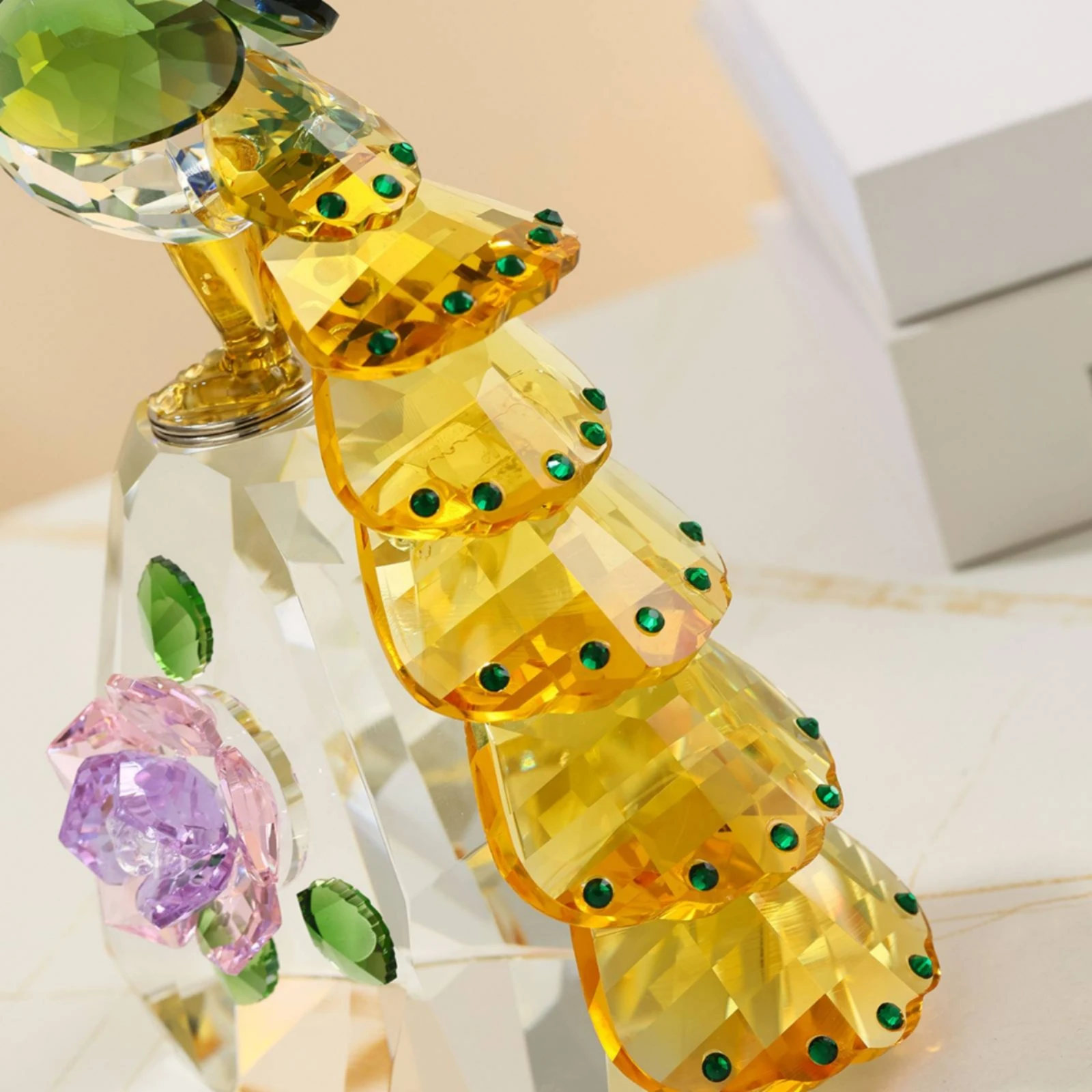 Peacock Decor with Crystal Base Handmade Peacock Figurine Desktop Ornament Lightweight Tea Pet Solid Brass for Living Room