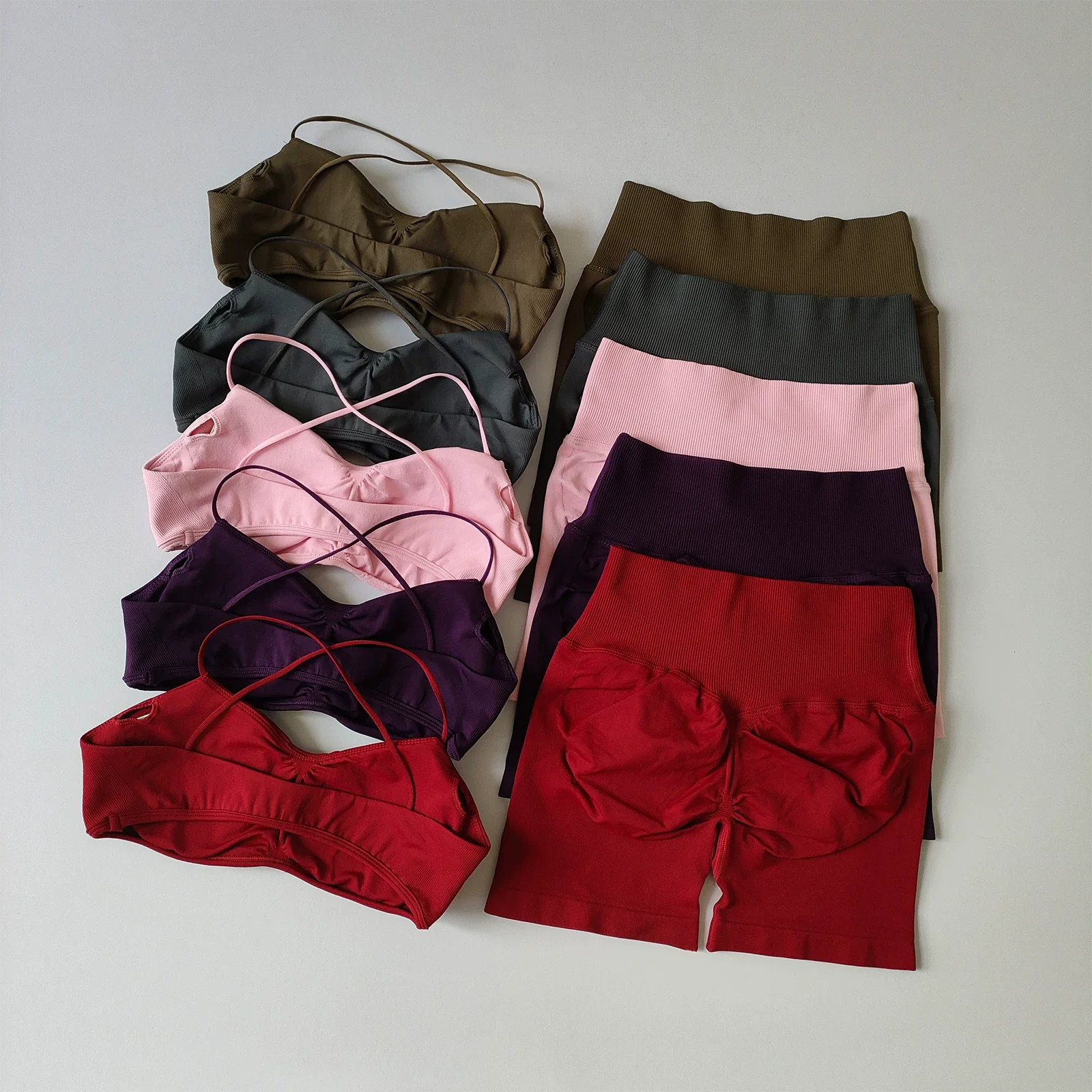 2-teiliges Set aus Sport-BH und Shorts mit hoher Taille, Bauch- und Hüftformung, stoßdämpfend, Neckholder, Yoga-Set, Lauf- und Fitness-Set – Detail 5