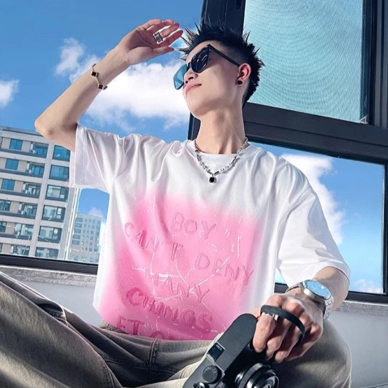 

Summer 2026 Men's Pink Gradient Short Sleeve Tee Lightweight Breathable Fashion Casual T-Shirt