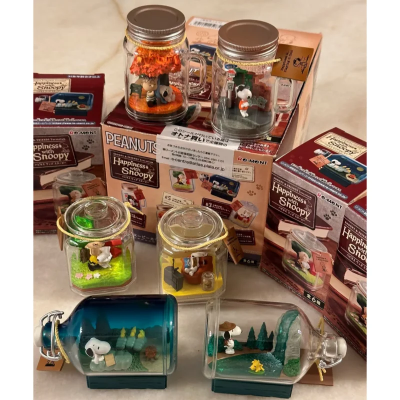 RE-MENT Snoopy Scene Happy Terrarium Miniature Landscape Bottle Blind Box Toys Anime Figures Collect Ornaments